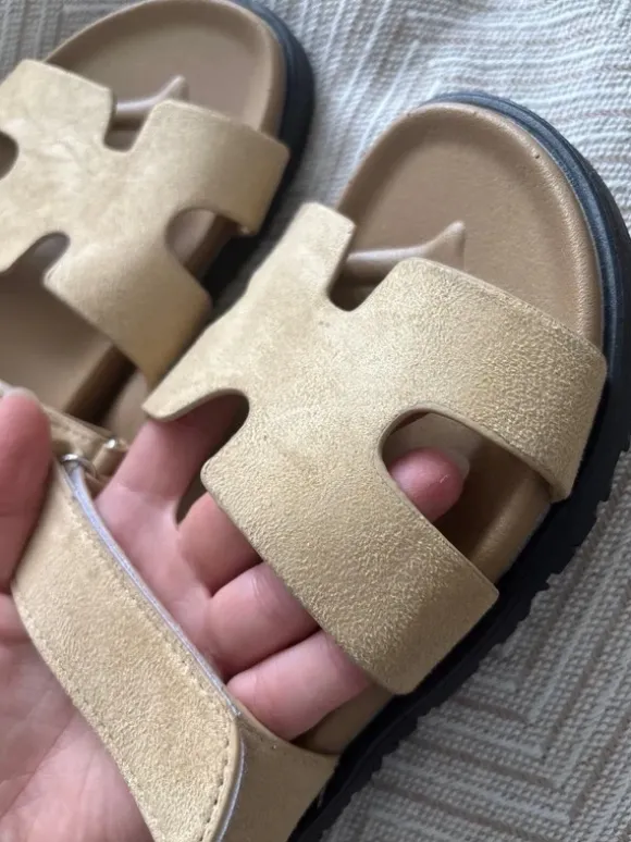 Neu Schlappen Beige