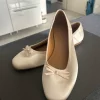 Neu traumhafte Satin Creme Ballerinas
