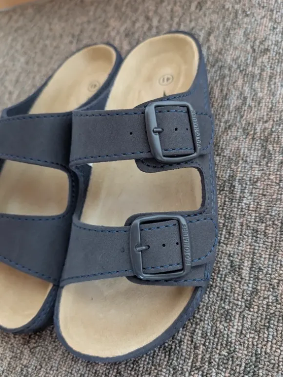 Neu, ungetragen: Hausschuhe Bio to Nature Gr. 41 Leder-Fußbett Sommerschuhe Komfort-Pantoletten blau