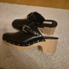 Neue Clogs