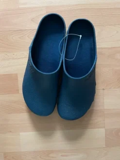 Neue Gartenclogs - Gartenschuhe