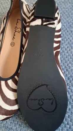 Neue modische Ballerinas von la shoe Größe 41