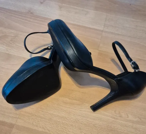 Neue Pumps von Graceland