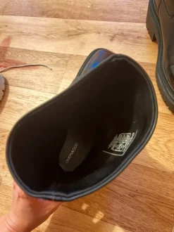Neue schwere Boots