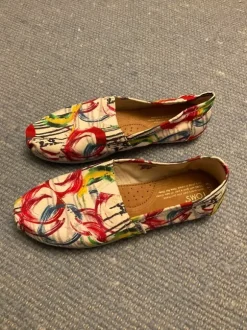 neue Toms Damenschuhe, Gr. 38