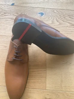 Neuwertiger, eleganter, cognacfarbener Schürschuh von Lloyd