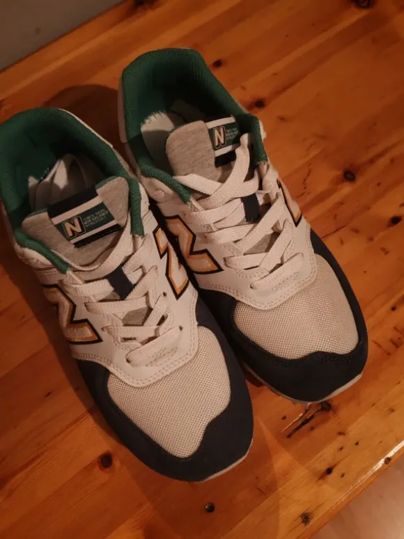 New Balance 574