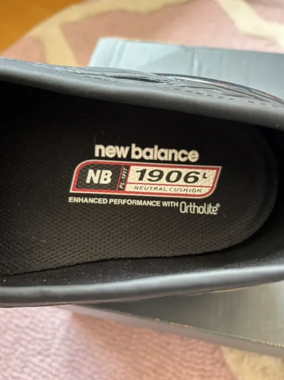 New Balance 1906 Slip on
