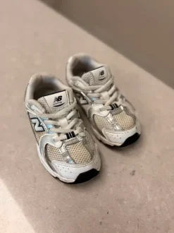New Balance Kids Sneaker 25