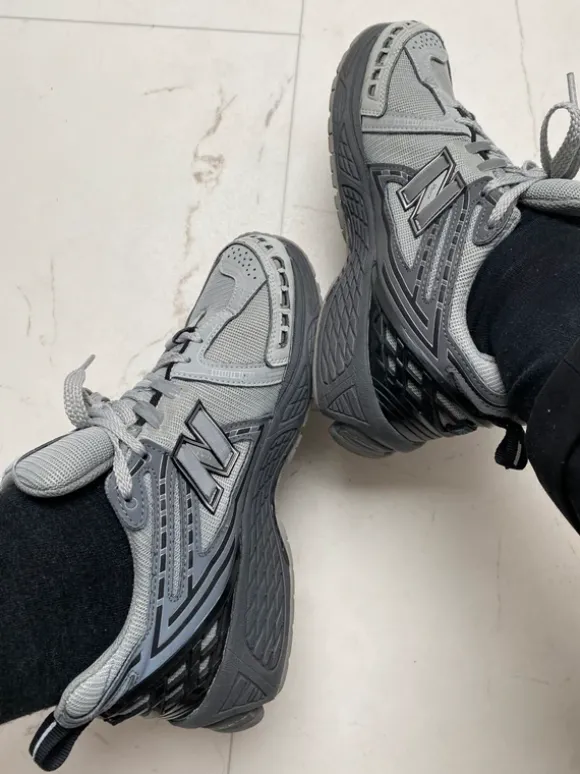 New Balance 1906r Sneaker