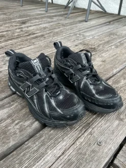 New Balance Sneaker