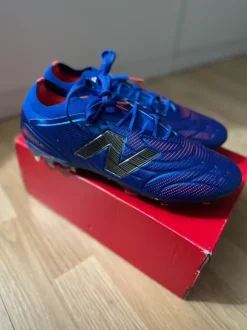 New Balance Tekela Fußballschuhe