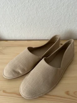 New beige shoes