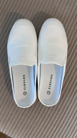 New elegant men Slippers - 42