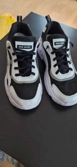 New Sports Schuhe