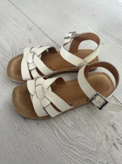 Next Sandalen Gr. 32