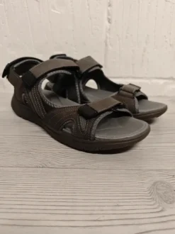 Nieuw | Sandalen Grijs | Maat 43