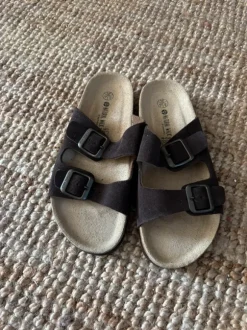 Nieuw slippers/ sandalen leer
