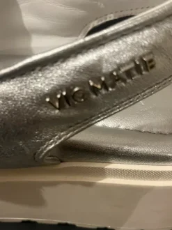Nieuwe Vic Matie sandalen zilver maat 35