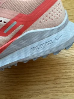 Nike - Schuhe - 38.5