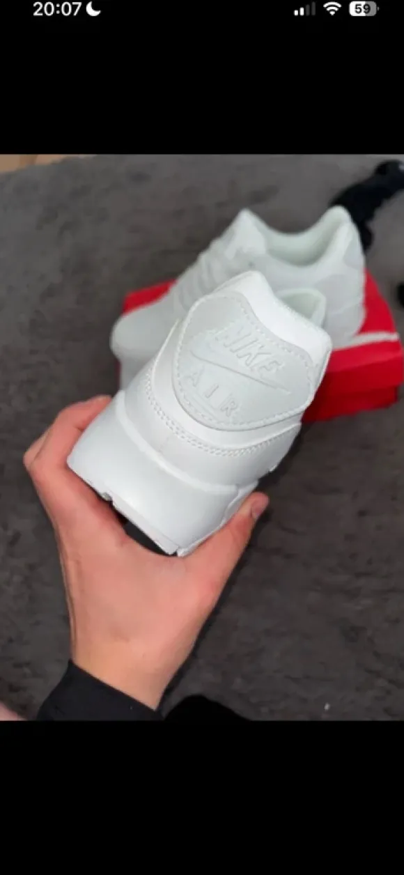 Nike 90 weiß 44