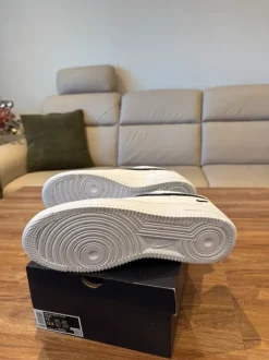 Nike Air Force 1 `07 LV8 Größe 46 Weiß