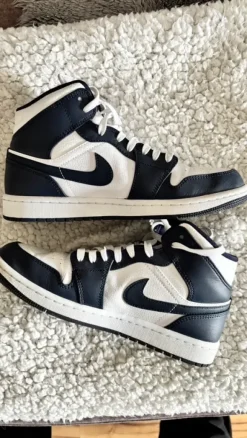 Nike Air Jordan 1 Mid