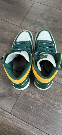 Nike Air JORDAN 1 Mid Sonics
