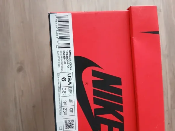 Nike Air Jordan 1 Retro High -OG Starfish | Gr. 36.5-Neu-OVP