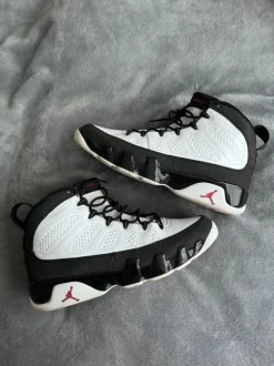 Nike Air Jordan 9 Retro Space Jam 2010 OG White Black Red Sneakers Basketball IX