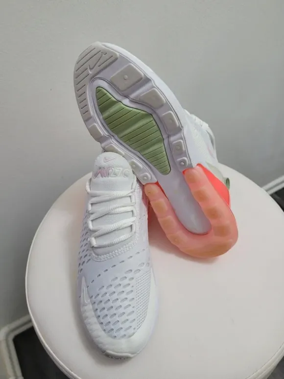 Nike Air Max 270 Gr. 38 weiß/ pink/ aprikose