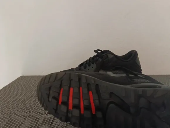 Nike Air Max 90 Ultra