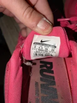 Nike Air Max Running – Knalliges Pink – Gr. 39