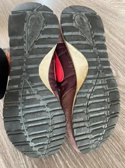 Nike air swoosh