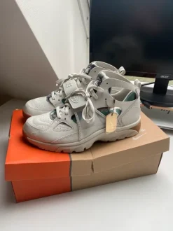 Nike Air Trainer Huarache x Corteiz light bone