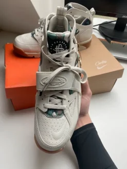 Nike Air Trainer Huarache x Corteiz light bone