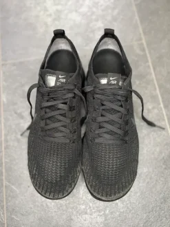 🔥Nike Air VaporMax 3.0 Triple Black 🔥GR 42,5