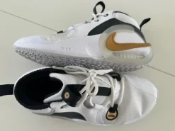 Nike Air Zoom Crossover Hallenschuhe Gr. 38