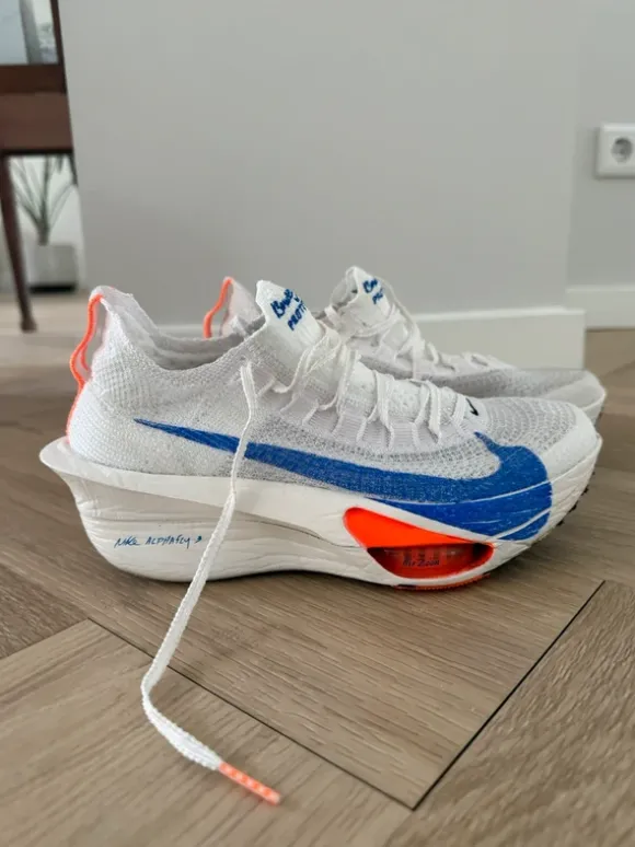 Nike Alphafly Bowerman maat 38.5