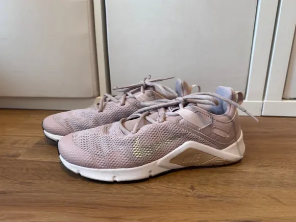 Nike Damen Sportschuhe