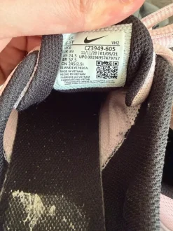 Nike downshifter