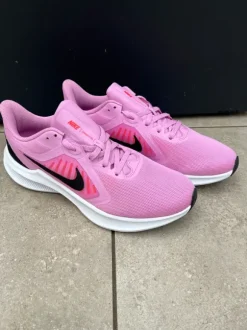 Nike Downshifter Gr.41 Sneaker Turnschuh