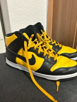Nike Dunk High Goldenrod Sneaker Gelb Schwarz Größe 45