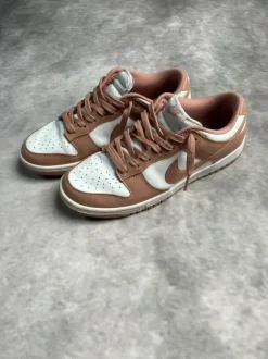 Nike dunk low rosé
