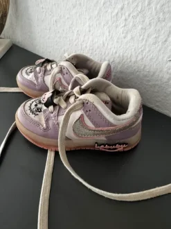 Nike gr 27