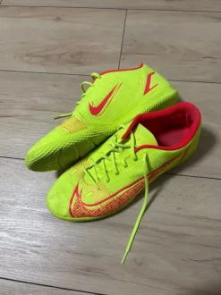Nike Hallenschuhe