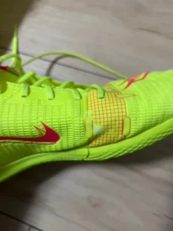 Nike Hallenschuhe