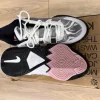 Nike KYRIE 8 Maat 42