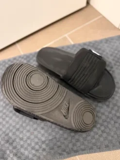 Nike Latschen