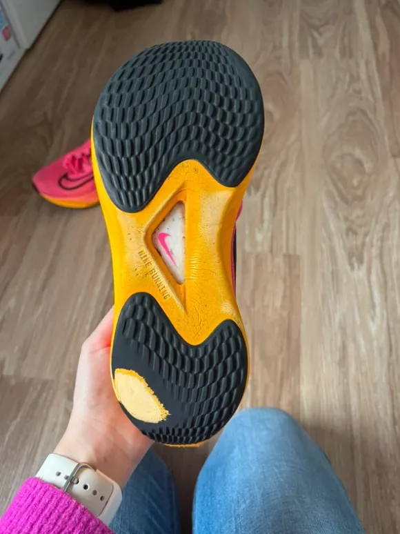Nike Laufschuhe Gr. 41 Pink/Gelb - Ideal fürs Joggen